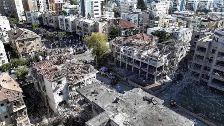 غم غزه و امید به تغییر معادلات؛ پیگیری جنگ ایران و اسرائیل در میان ویرانی‌ها