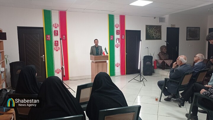 نشست ادبی «مقاومت» در بیرجند برگزار شد 