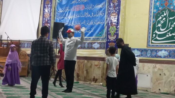 «و تنم!»، نمایش ایثار و مقاومت در مساجد گیلان