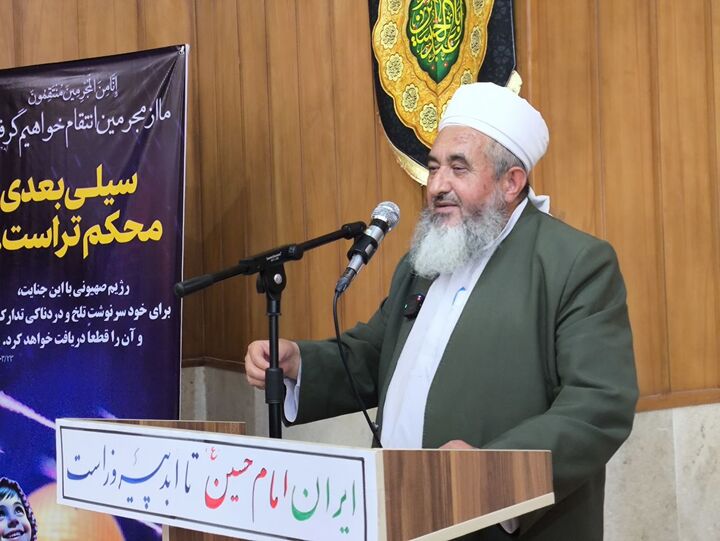 وحدت واقعی حول محور کلمه توحید شکل می‌گیرد