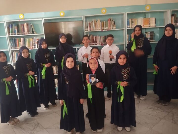 رجزخوانی جذاب دختربچه مسجدی برای اسرائیل