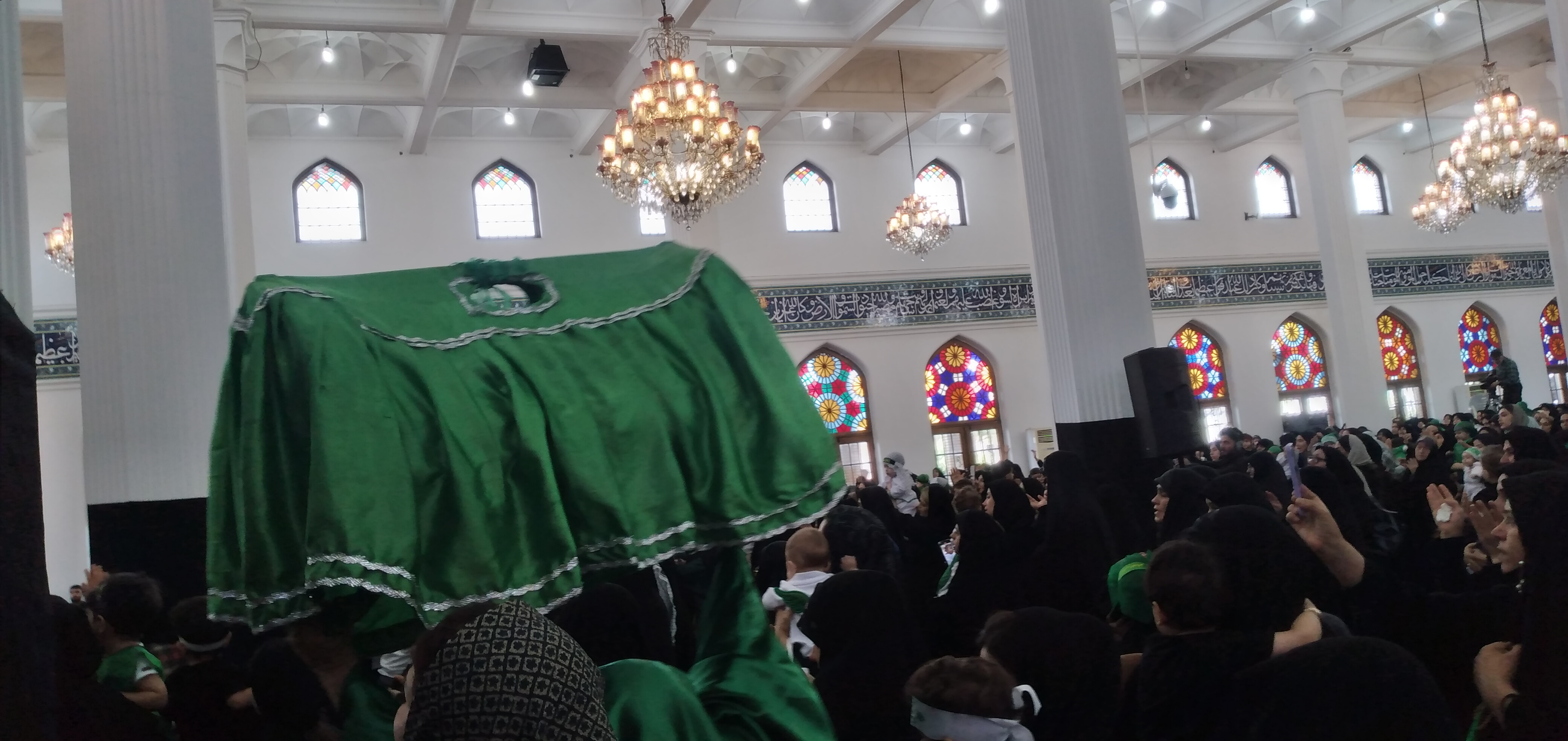 همایش شیرخوارگان حسینی در مصلی رشت