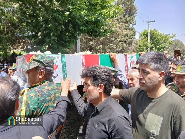 پروانه‌های سوخته در زلالترین فصل زندگی