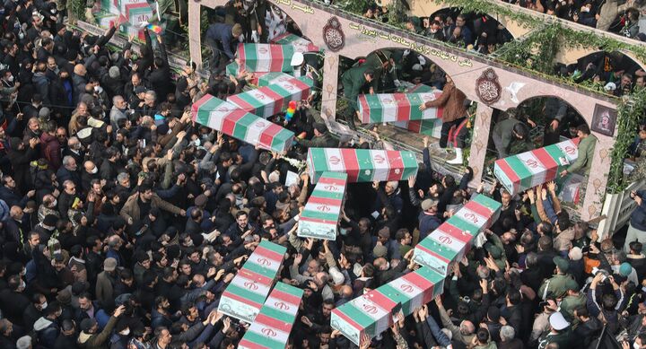 پیکر ۶۰ شهید فردا در تهران تشییع می‌شود