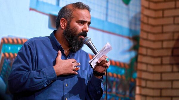 یک مداح از «شبای جنگ» خواند