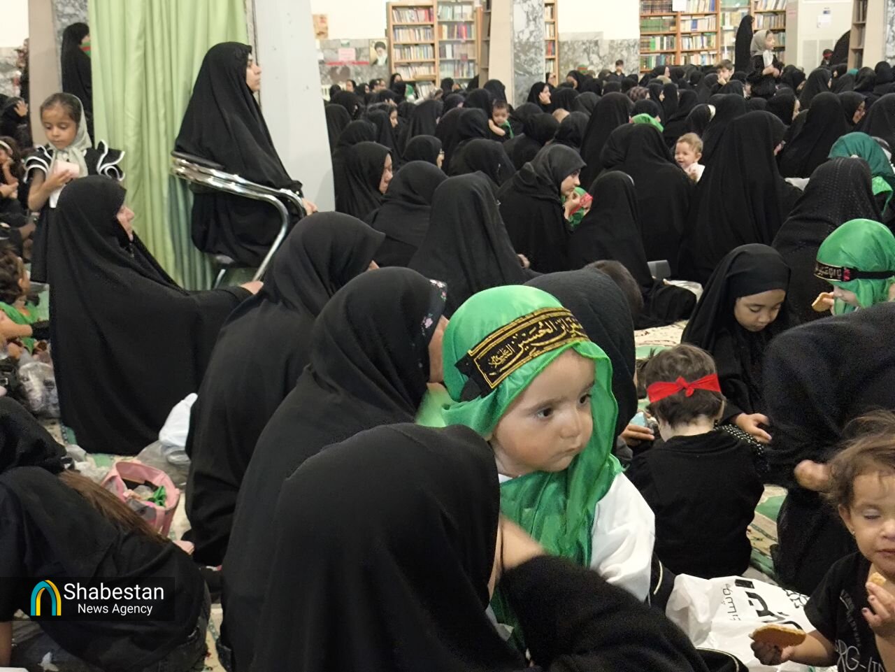 هم‌نوایی مادران بیرجند با علی‌اصغر کربلا