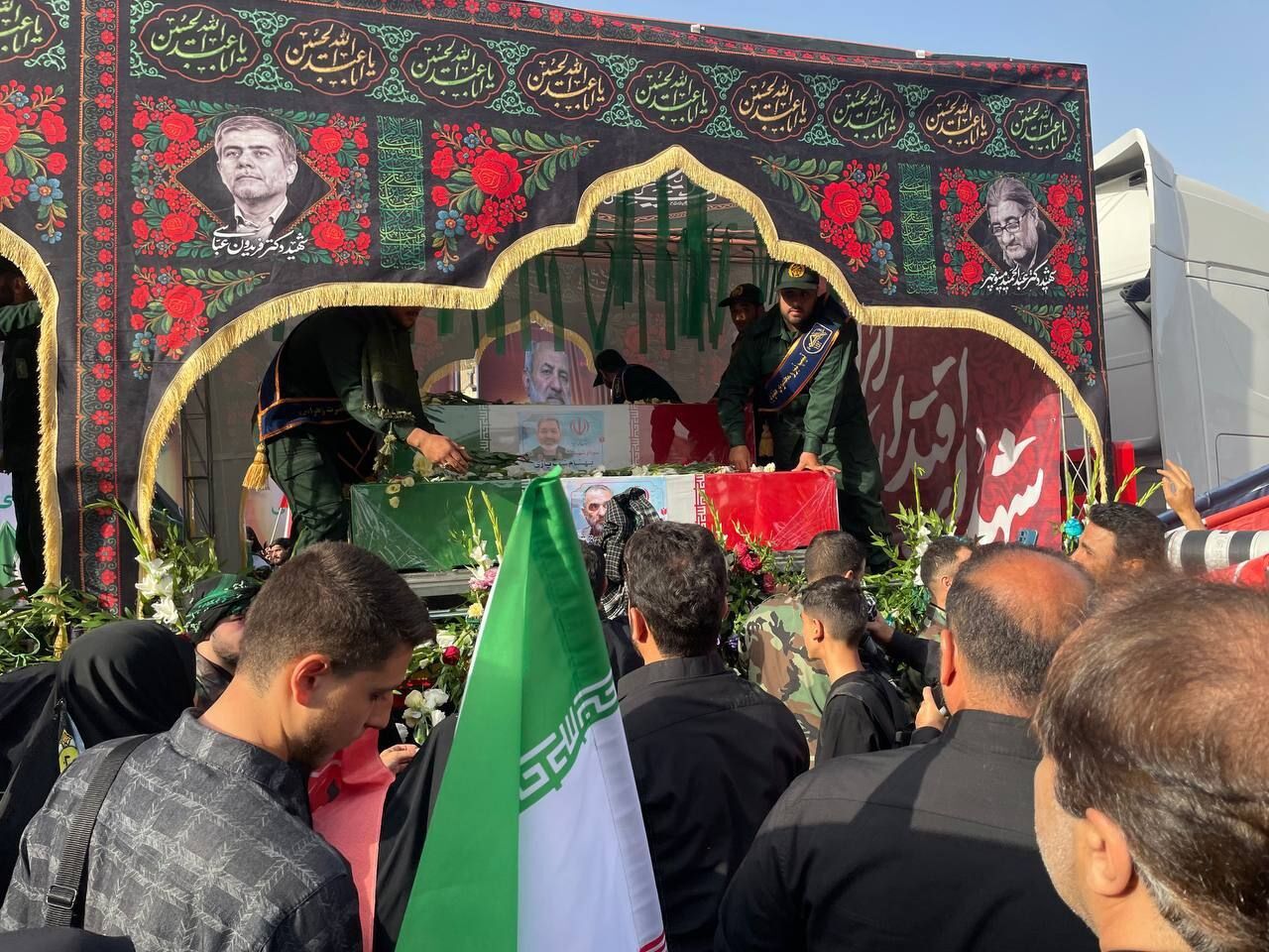 بازتاب تشییع شهدای تجاوز رژیم صهیونیستی در رسانههای خارجی+ فیلم و عکس