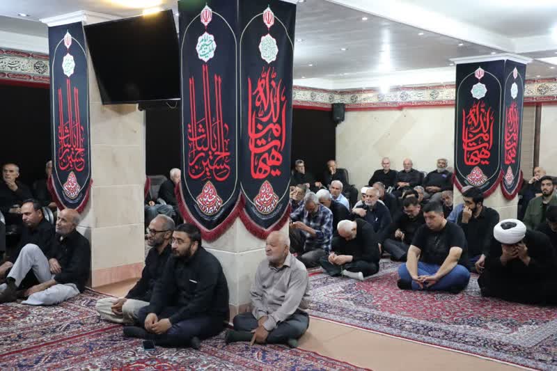 برگزاری مراسم عزاداری حضرت اباعبدالله الحسین(ع) در دفتر نماینده ولیفقیه استان سمنان