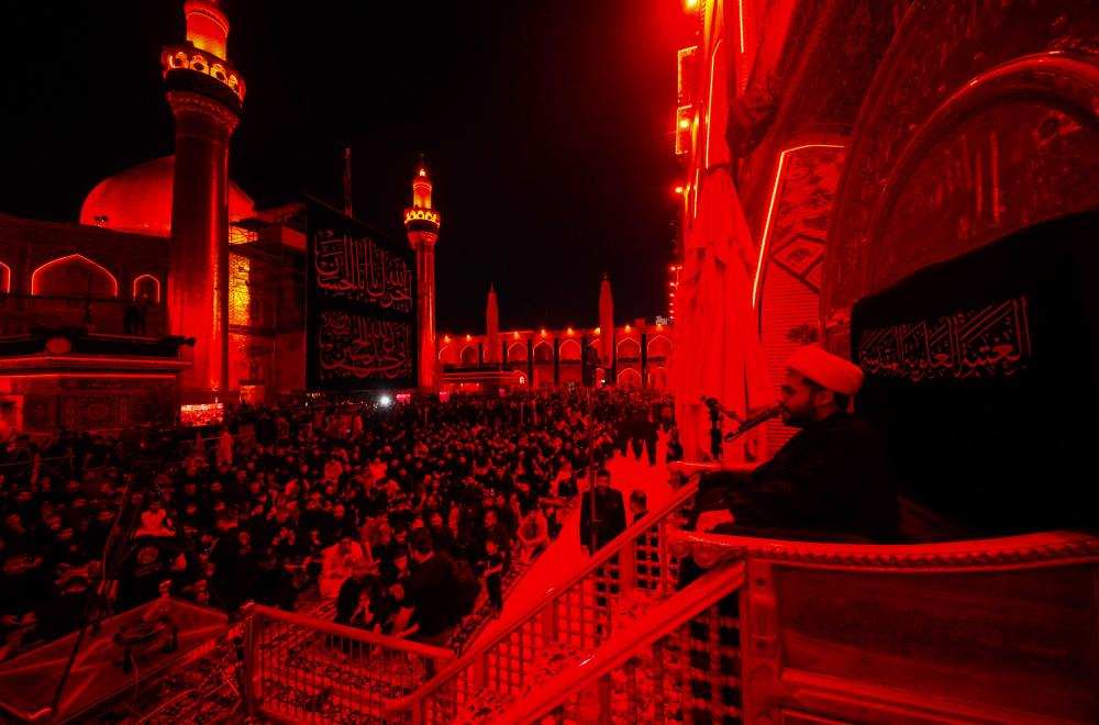 آستان مقدس امام علی (ع) طرح ویژه خود را برای ده روز اول ماه محرم اعلام کرد/ ایجاد مرکز رسانهای یکپارچه