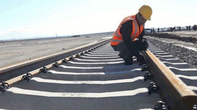 بهره‌برداری سریع از ۲ خط تعمیر جدید در ایستگاه انشعاب بندرعباس