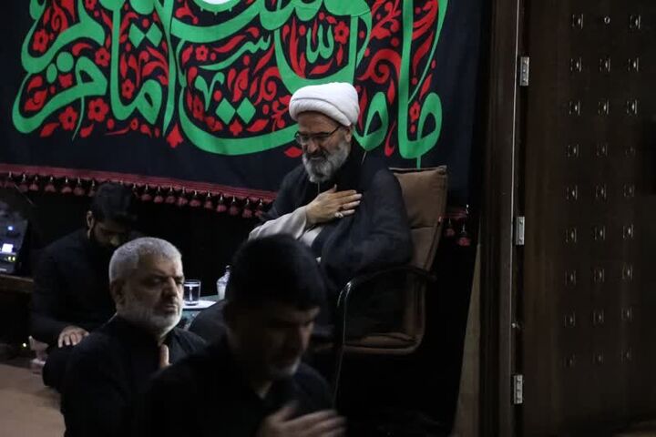 برگزاری مراسم عزاداری حضرت اباعبدالله الحسین(ع) در دفتر نماینده ولی‌فقیه استان سمنان  