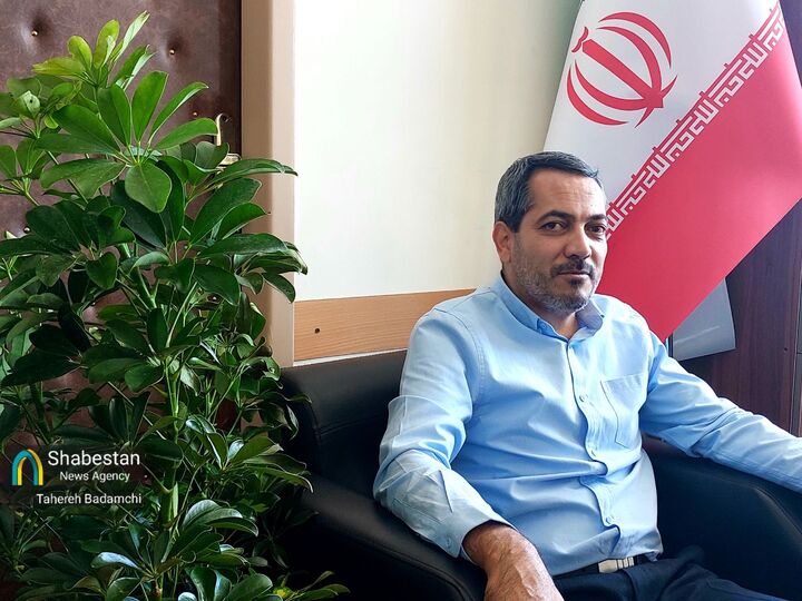 طنین سرود "ای ایران" در مدارس کرمان؛ آغاز سال تحصیلی با پیام اتحاد ملی
