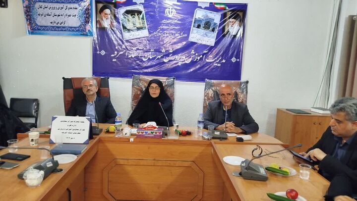 وظیفه سخت‌تری برای روایت تلاش‌ها و زندگی شهدای وطن داریم