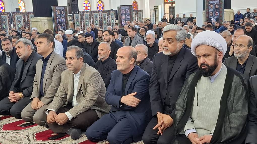 ملت ایران با استکبار جهانی صلح نخواهد کرد