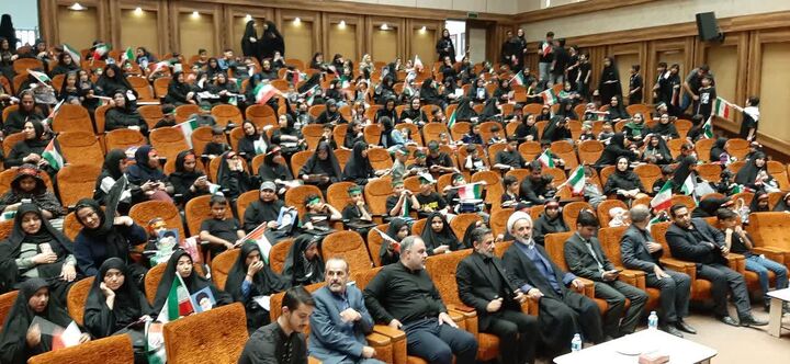 سومین گردهمایی «کودکان عاشورایی» در استان سمنان برگزار شد