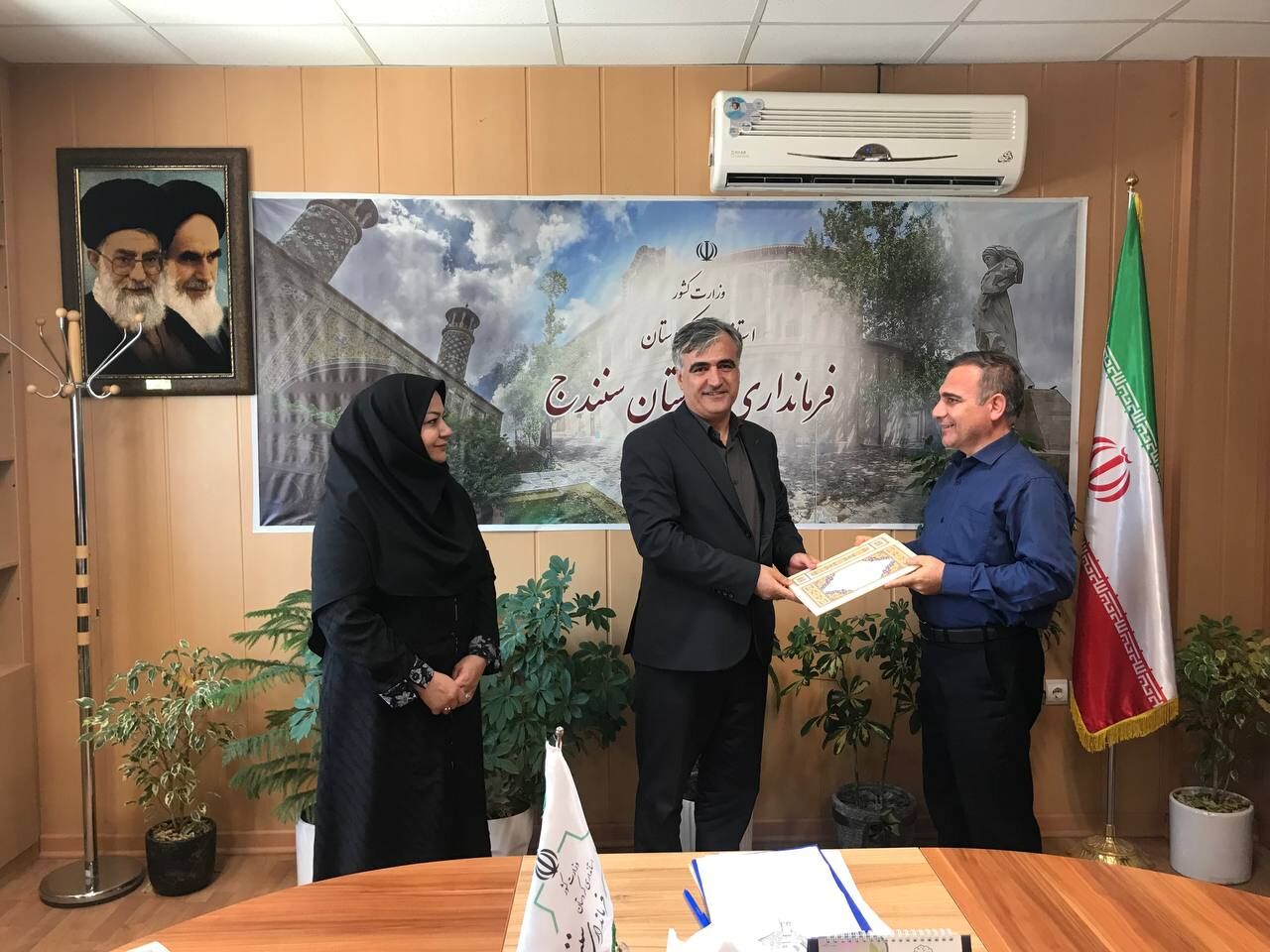 فرماندار سنندج: فرهنگ زیربنای توسعه است