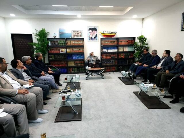 تسلیم سیاست‌های استکباری نخواهیم شد