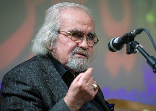 استاد مجاهدی: «شعر آیینی» و نقش آن در ترویج فرهنگ عاشورا