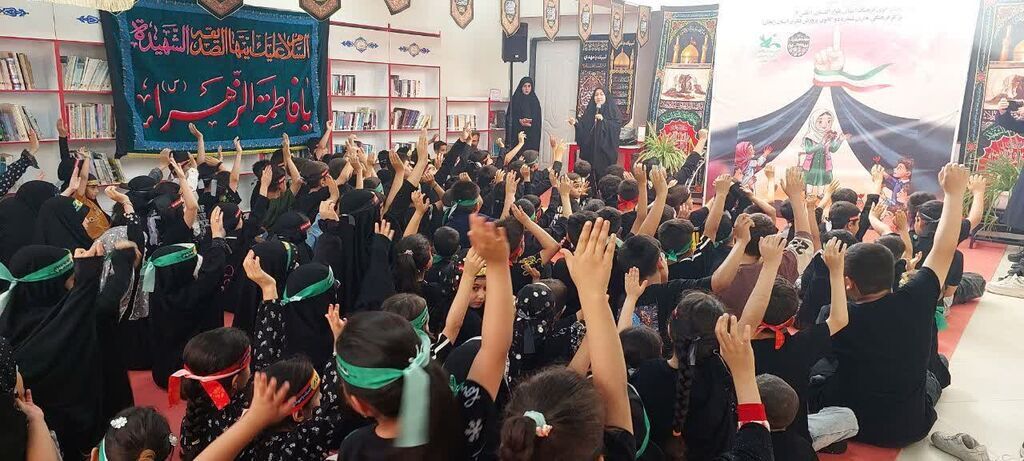 شور، شعور و تربیت حسینی در سومین گردهمایی کودکان عاشورایی زنجان به نمایش درآمد