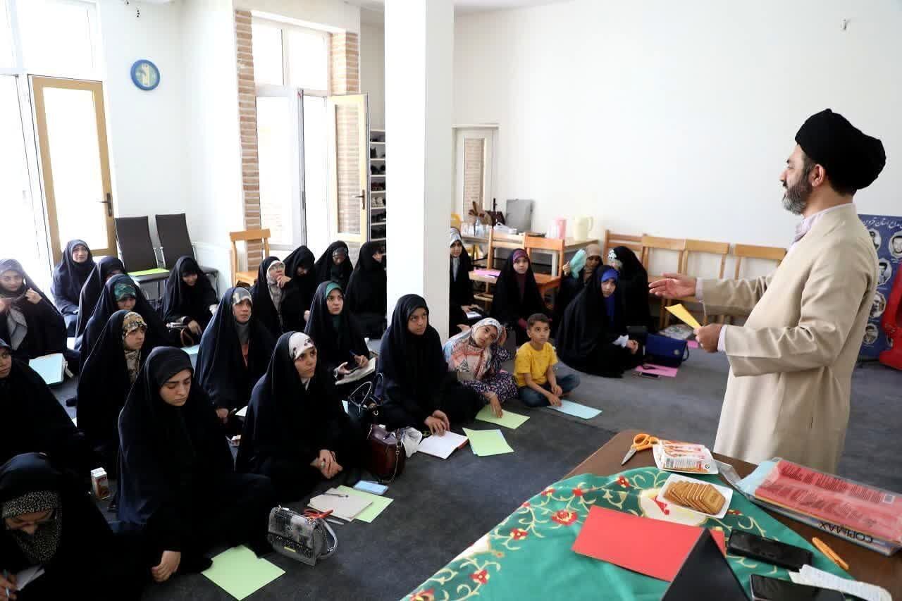 حسینه کودک؛ فرصت بازگرداندن خانواده به فضای هیأت