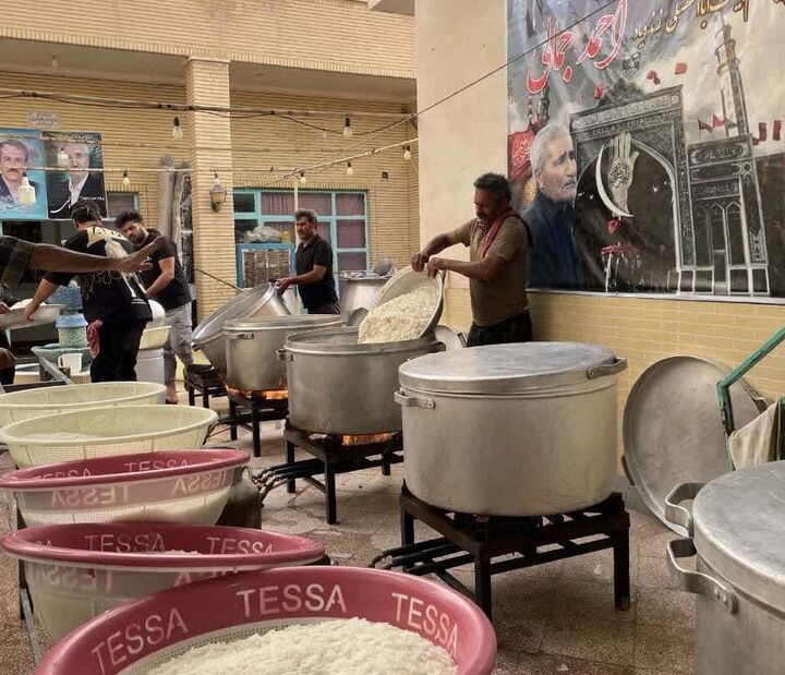 وقتی یک مستخدم مدرسه، سفره دار کرامت اباعبدالله (ع) می شود