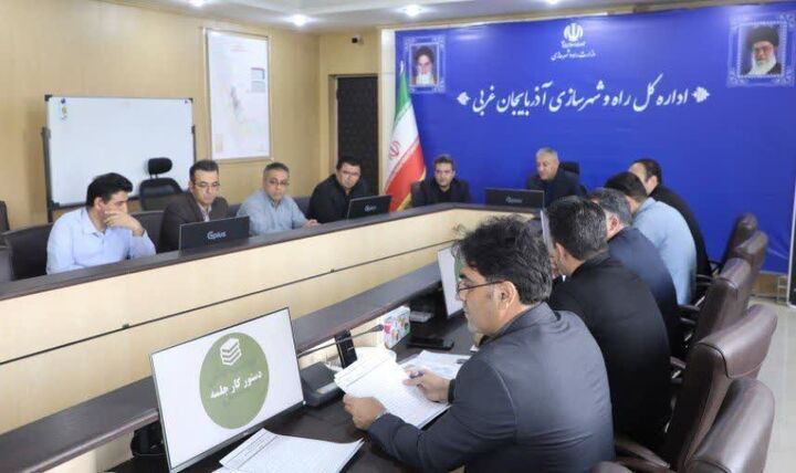 سرعت در اجرای نهضت ملی اولویت بنیاد مسکن است