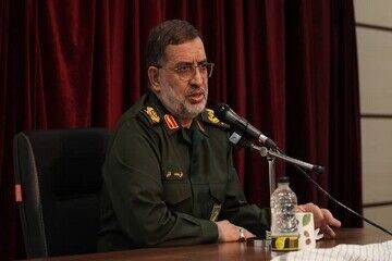 سخنگوی سپاه: با تدبیر رهبری، عملیات نیروهای مسلح در کمترین زمان آغاز شد