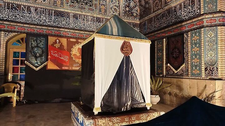 برگزاری آئین خیمه گردانی در آستانه اشرفیه 