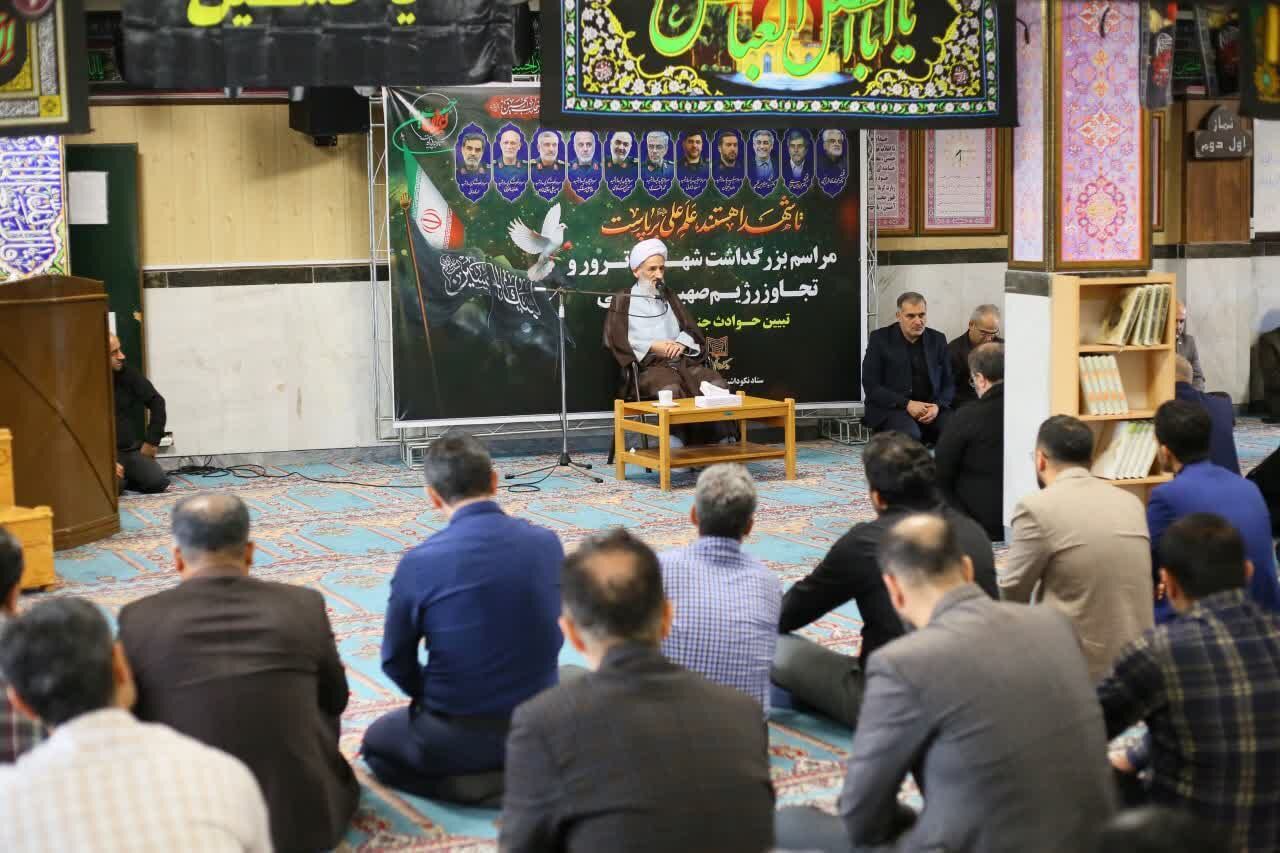 مجالس امام حسین (ع) منشآ بیداری، وحدت و انسجام در بین مردم است