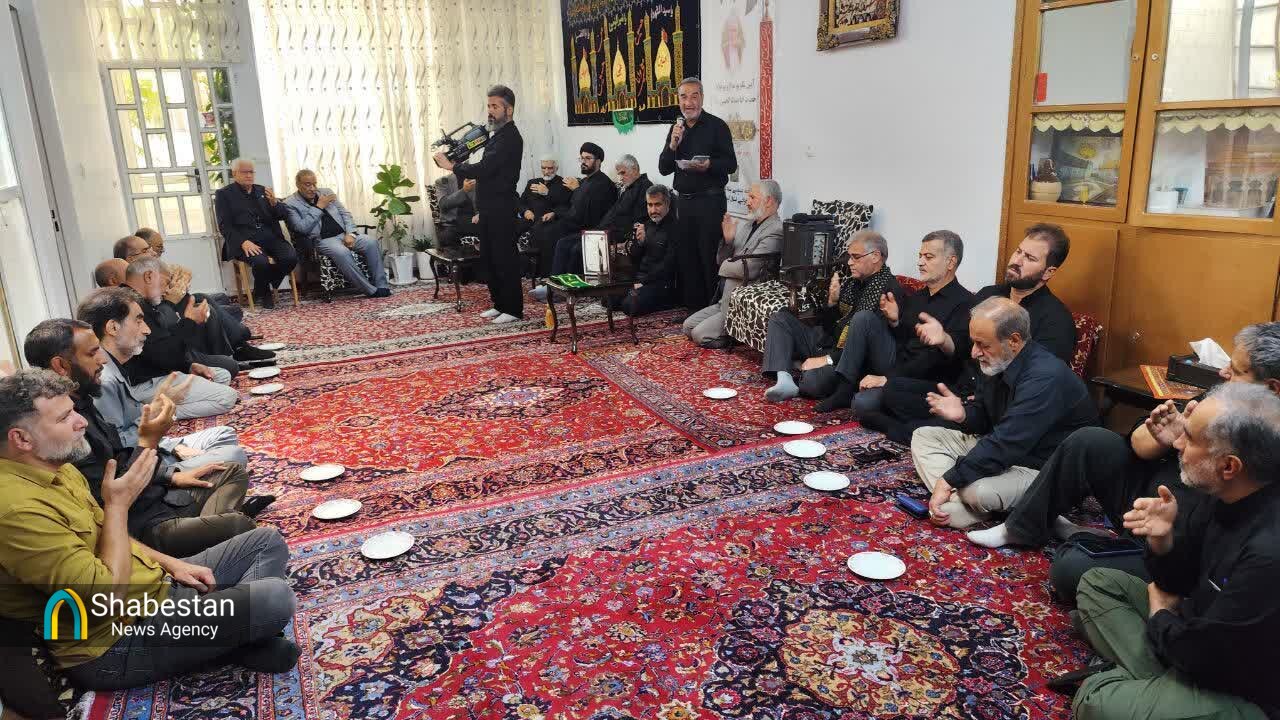 تکریم مداح و پیرغلام حسینی، حاج محمدحسین خسروی