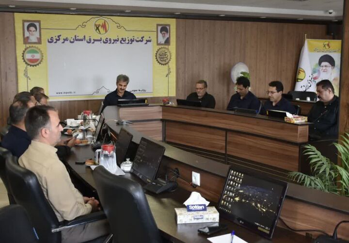 تأکید مدیرعامل برق استان مرکزی بر نقش امر به معروف در سلامت اداری و بهره‌وری سازمانی