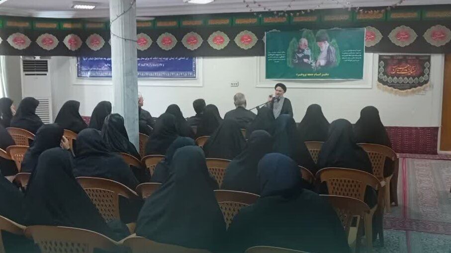 پیروی از ولایت فقیه راه شکست دشمن است