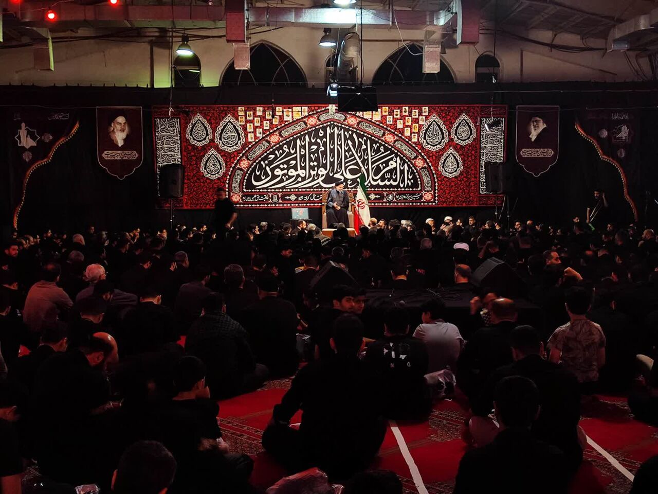 اتکا به قرآن و ایمان، ادامه مسیر مقاومت است 