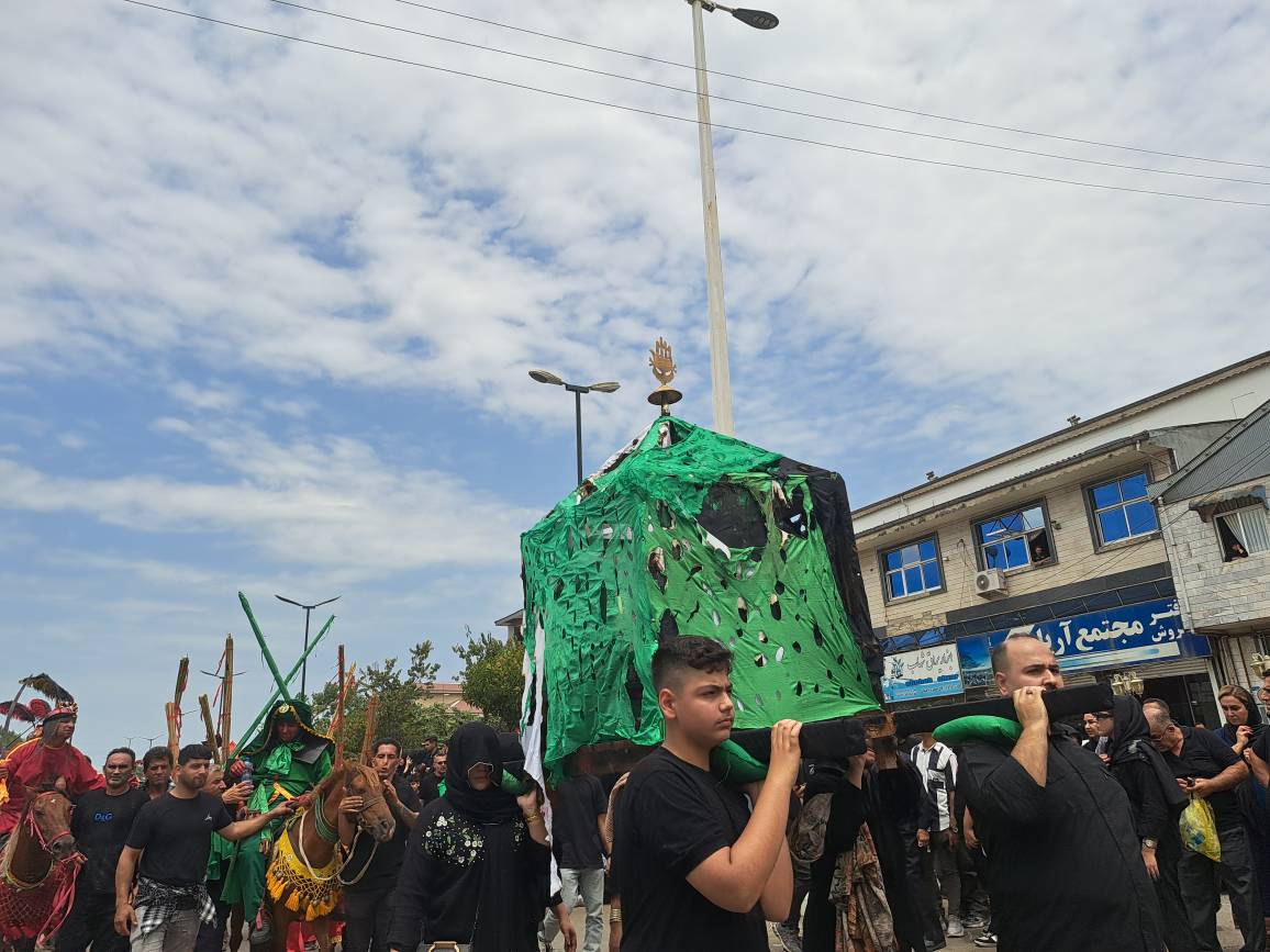 آیین عاشورایی تعزیه در ضیابر برگزار شد