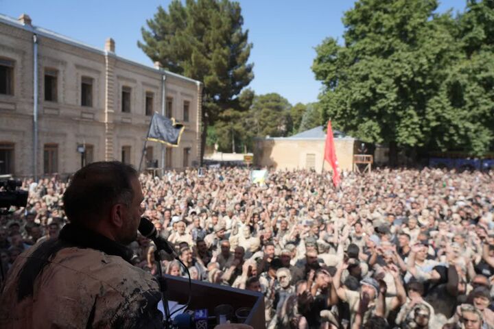 عزاداران حسینی در لرستان گِل ماتم، به سر گرفتند