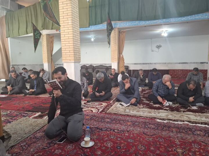 برگزاری مراسم پرفیض زیارت عاشورا در مسجد فاطمه‌الزهرا (س) کرمانشاه