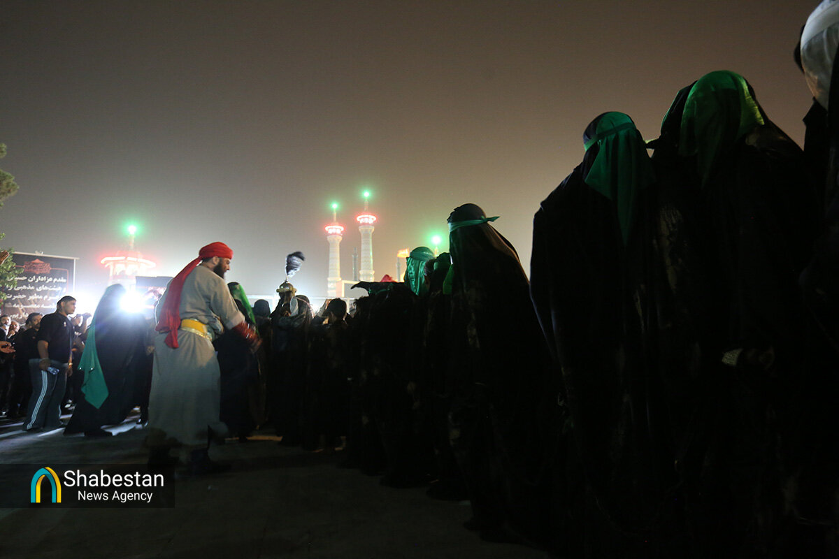 حال و هوای حرم بانوی کرامت در شام غریبان امام حسین (ع)