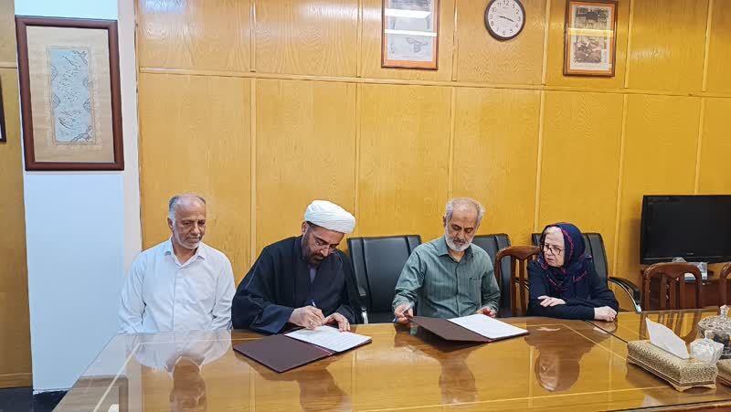 مرکز نور و مؤسسه لغتنامه دهخدا تفاهمنامه امضا کردند