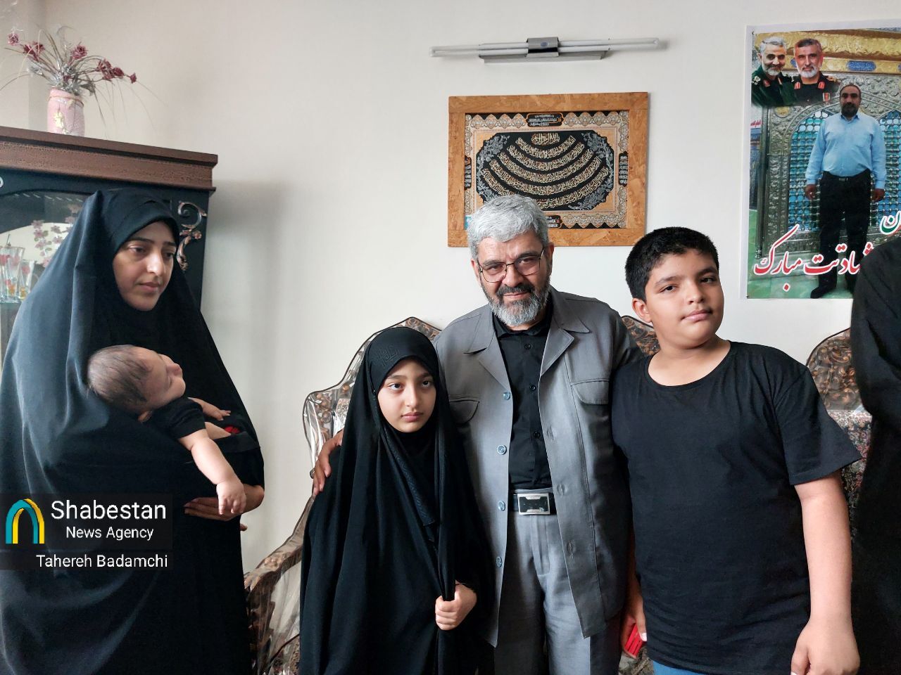 دیدار با خانواده شهید کاظمی‌زاده