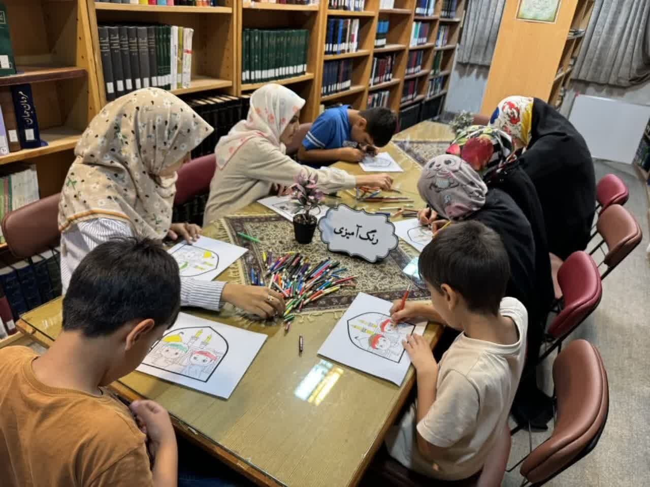 ترویج فرهنگ عاشورایی از طریق کتابخوانی؛ راهی برای زندهنگهداشتن پیام شهیدان کربلا