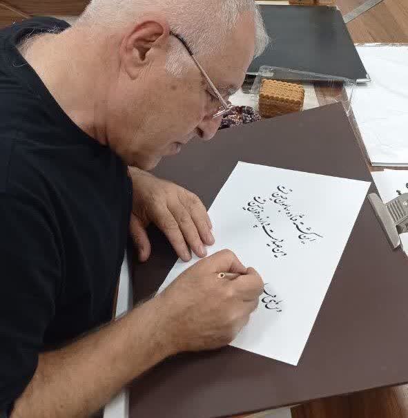 گردهمایی خوشنویسان شازند در حمایت از مردم مظلوم فلسطین و پاسداشت عزت ایران اسلامی