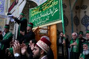 اختصاصی شبستان؛ سوگواری زائران حرم امیرالمؤمنین در شب شهادت امام سجاد علیهماالسلام