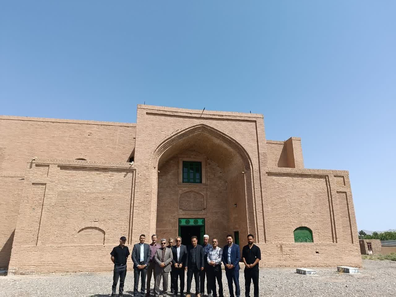 مرمت آرامگاه «شاه قاسم انوار» روستای لنگر تربت جام