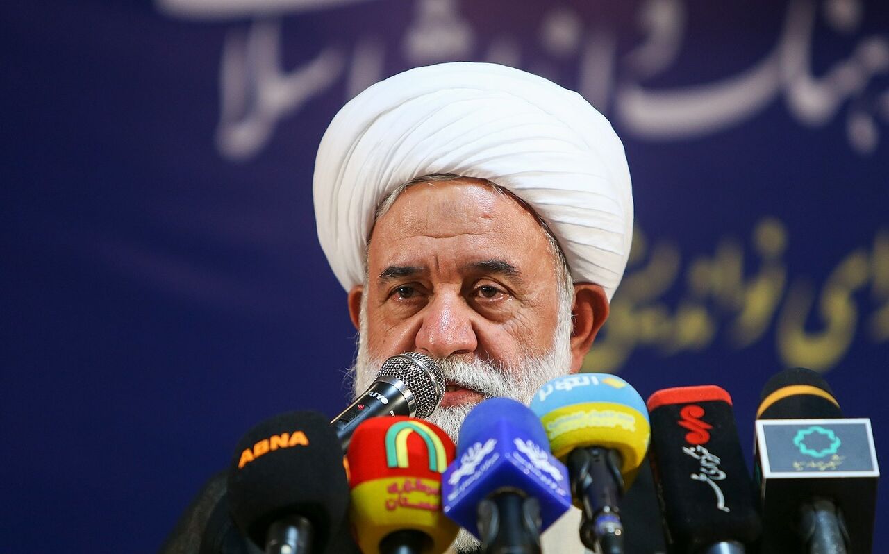 جبهه جهانی مقاومت باید تشکیل و قوی شود/ ما با جهاد عدالت و آزادی را دنبال میکنیم