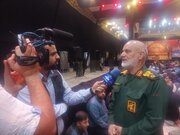 هرگز از پاسداری انقلاب اسلامی دست برنمی‌داریم