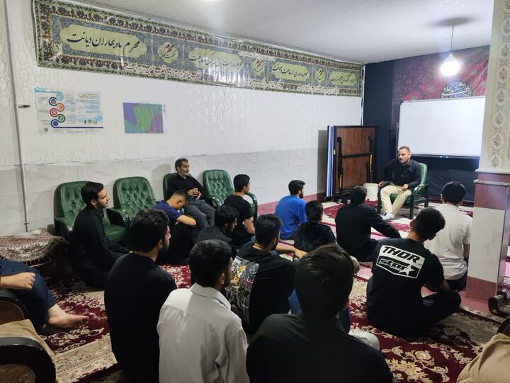 ولایت فقیه محور اتحاد ملی و استحکام نظام است