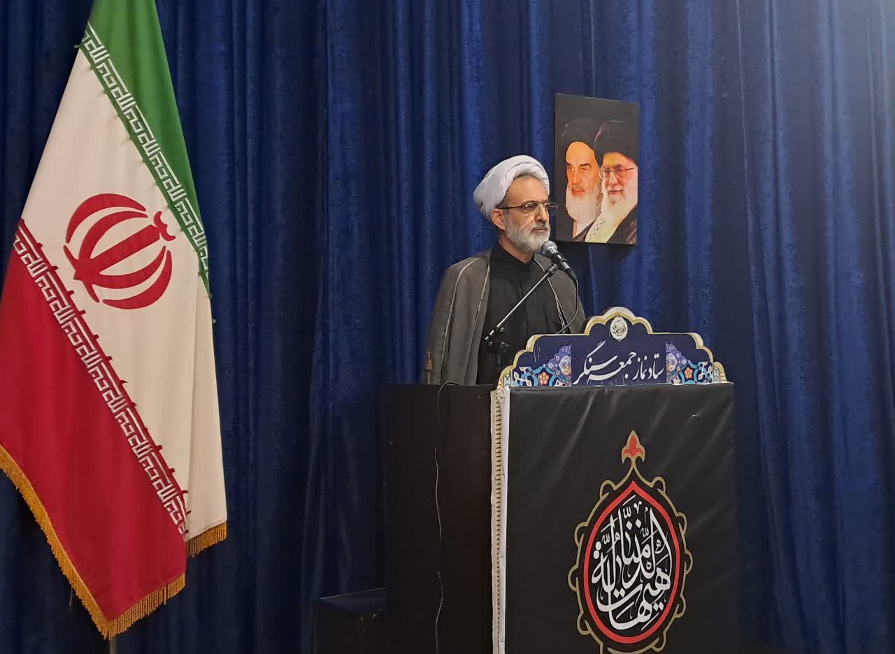 حضور مردم در نماز جمعه حجت برای قیام است