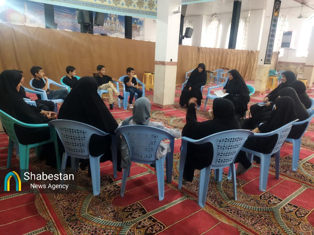 این خانه منتظر مهدی زهرا است/ محفلهای خانگی مهدوی دوای دردهای آخرالزمانی