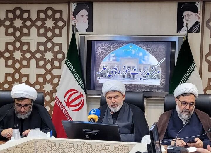 تاکید معاون تبلیغی حوزه علمیه بر نقش تمدن اسلامی در مقابله با تمدن غربی