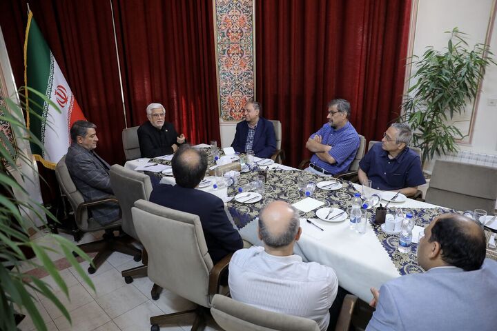 نظر حاکمیت انجام مذاکره با اقتدار است/ عدم اختلاف میان «میدان» و «دیپلماسی»